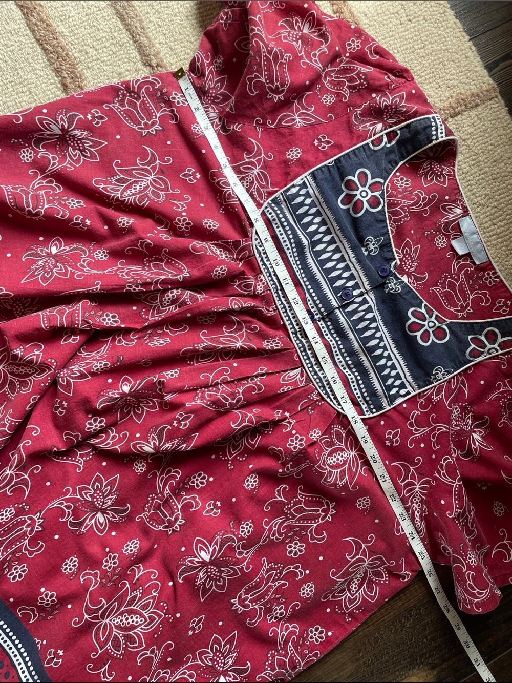 Only Necessities Red Navy Floral Smocked Yoke Nightgown Cotton Size 1X - Picture 10 of 11